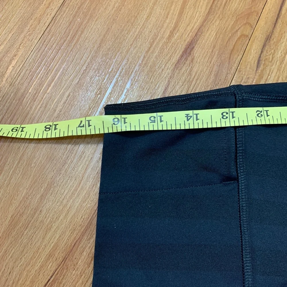 Lululemon Black Ghost Stripes Cropped Leggings - Picture 8 of 8